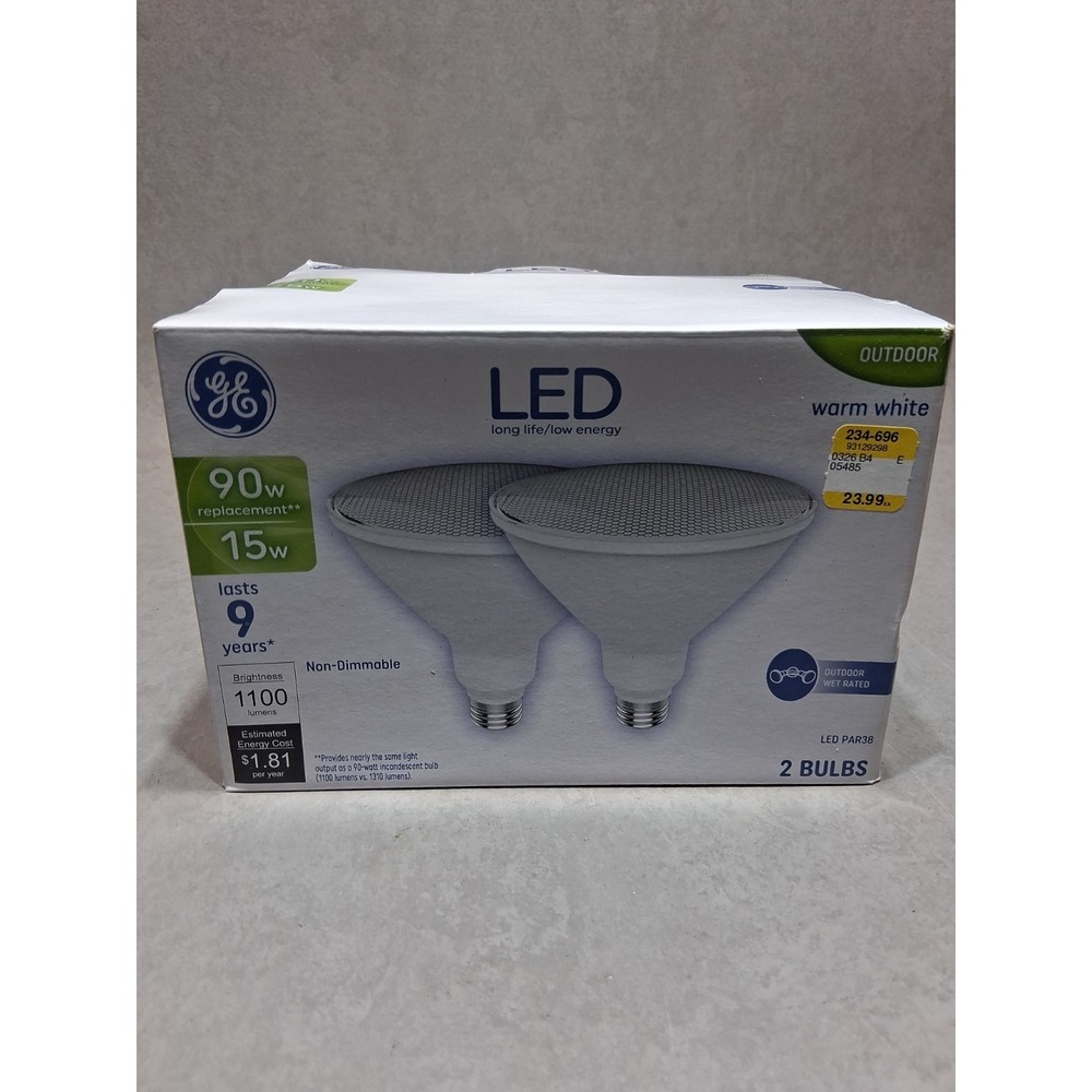 GE LED 15 w (90w Replacement) Long Life Outdoor Light Bulbs (WarmWhite- 2 Bulbs)